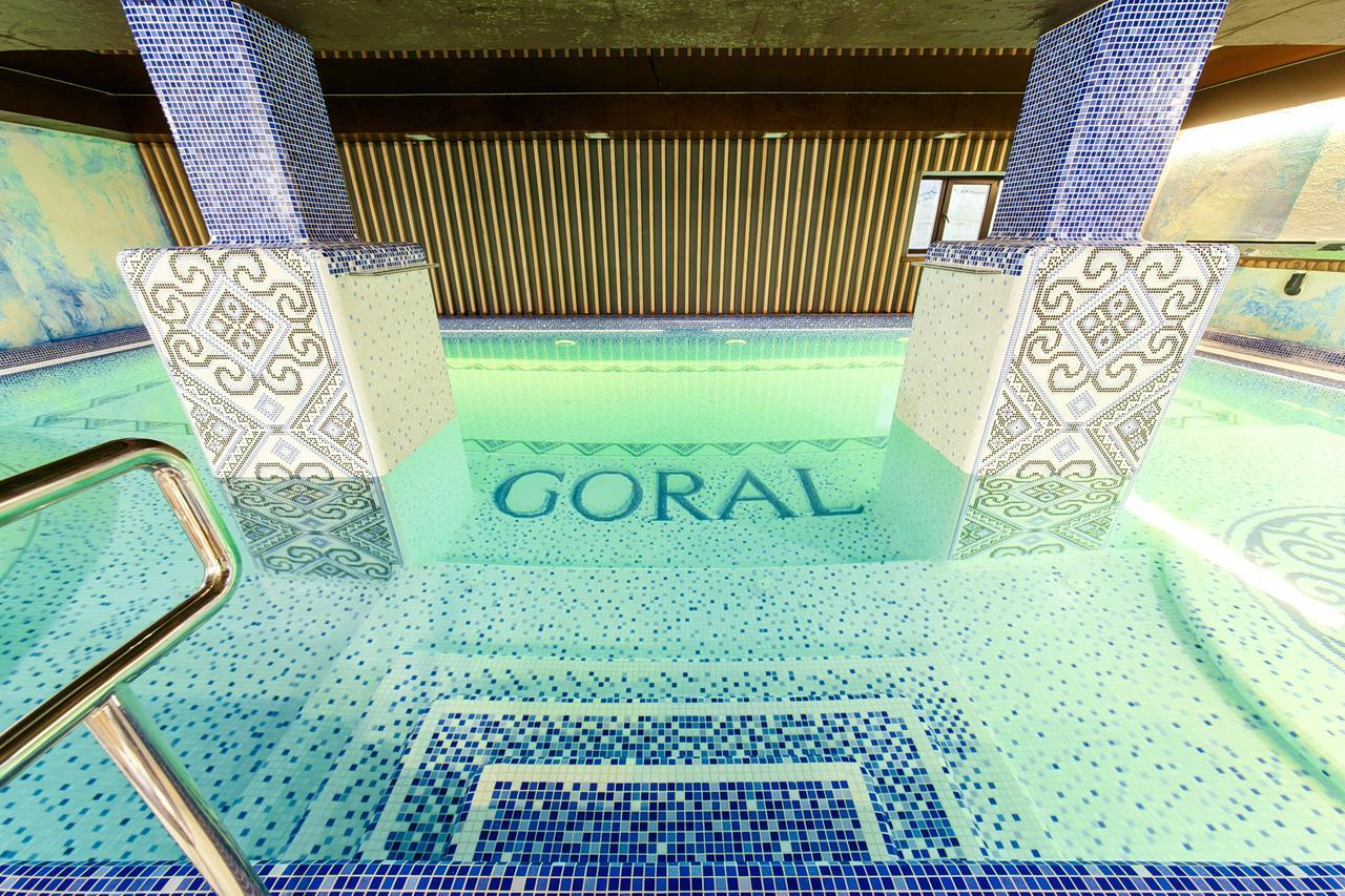 Goral Hotel & Spa Буковел Екстериор снимка